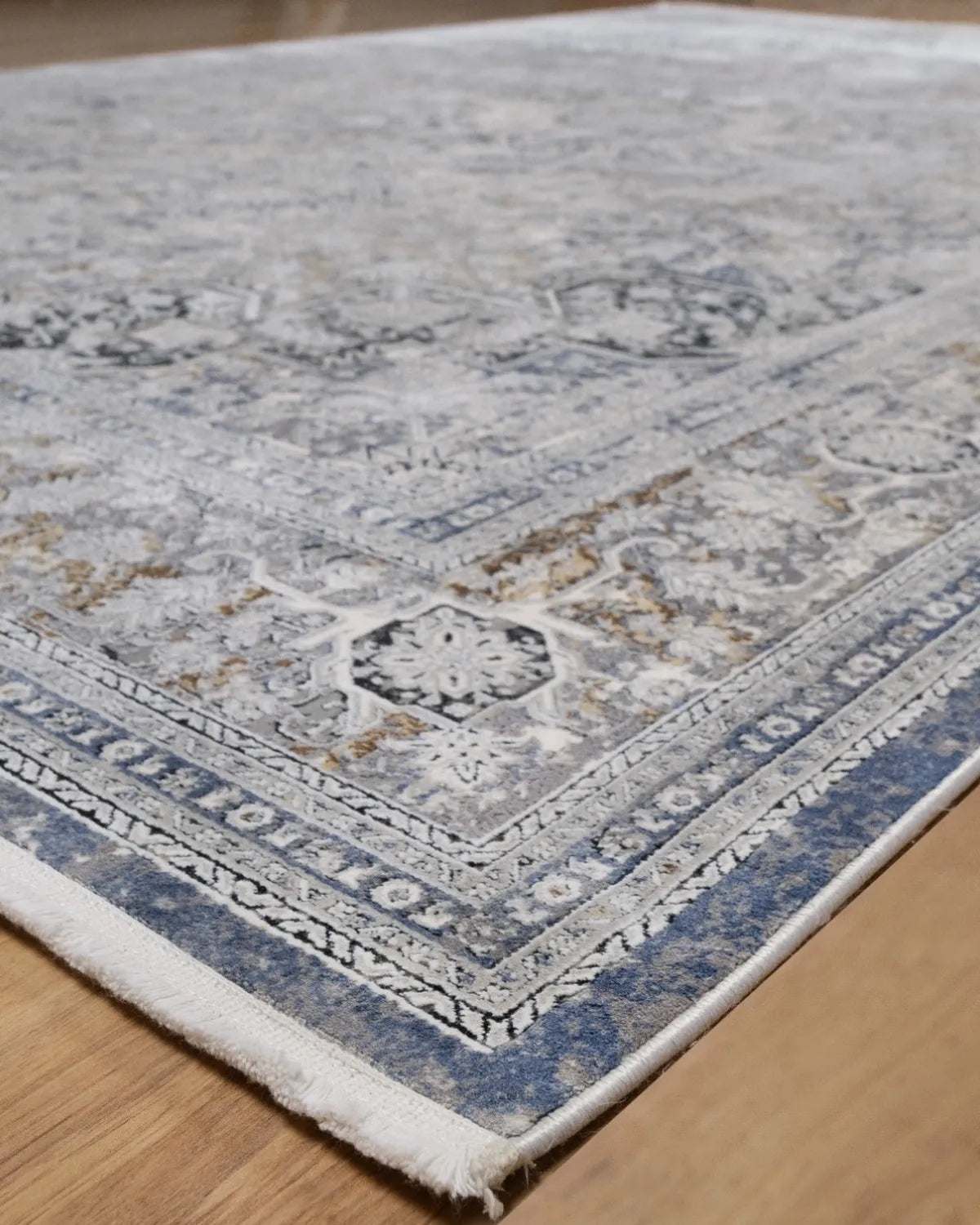 Assorted Blue Grey Classic Medallion Carpet