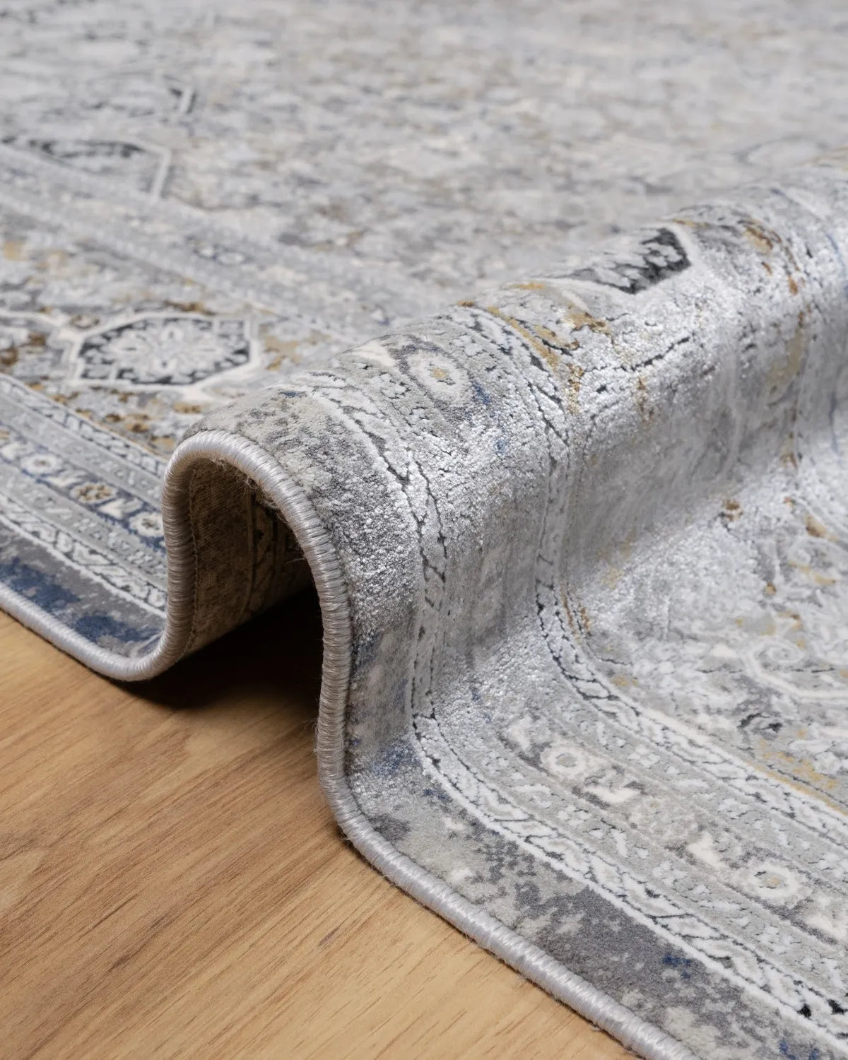 Assorted Blue Grey Classic Medallion Carpet