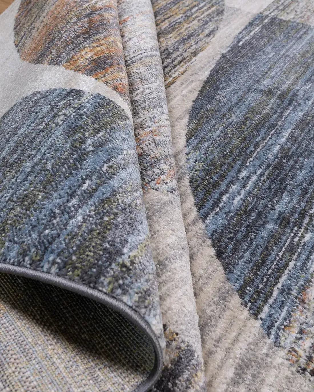 Dark Grey Blue Curve Carpet