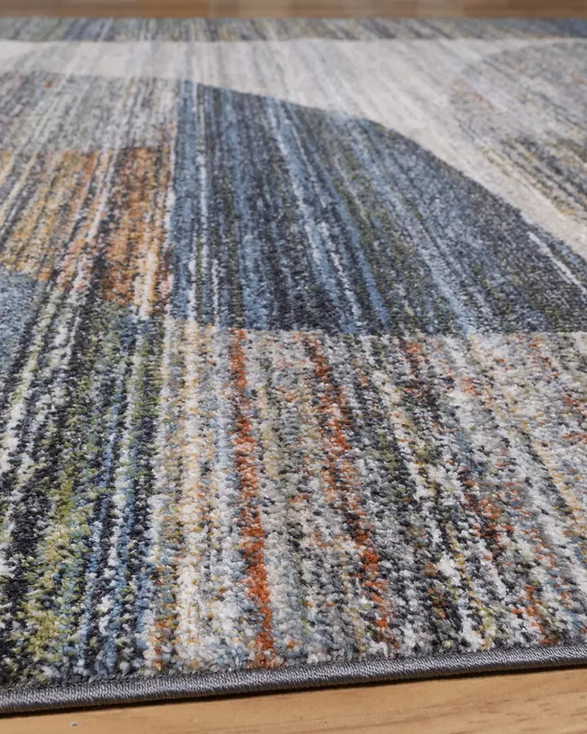 Dark Grey Blue Curve Carpet