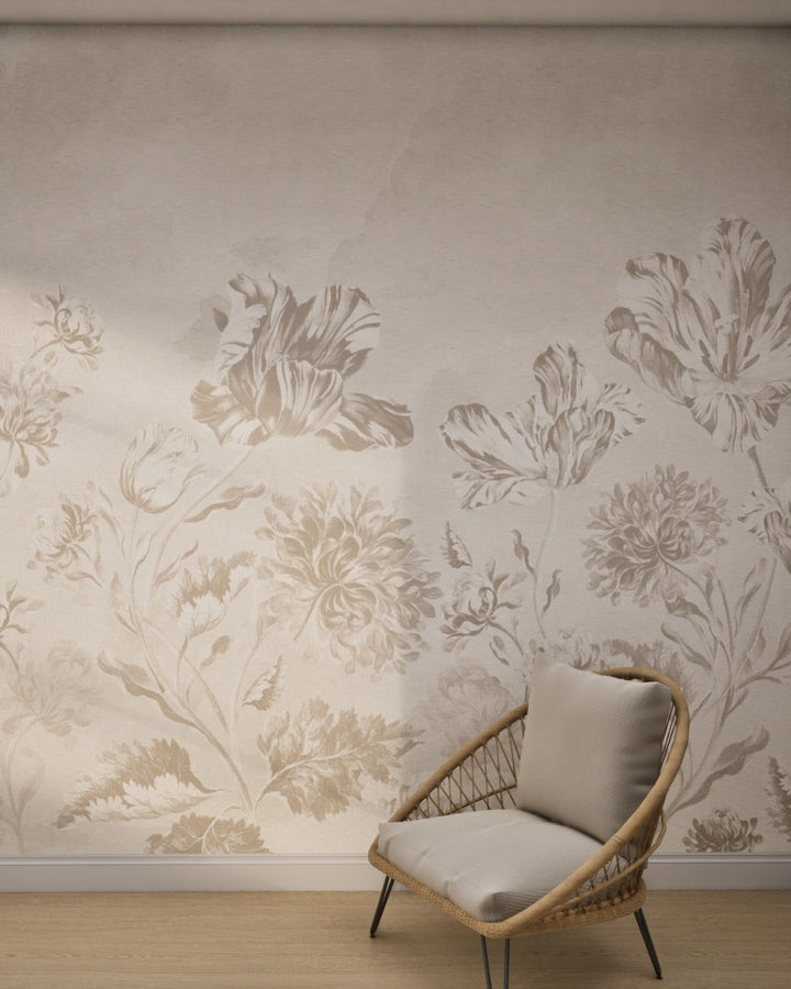 Soft Baroque Florals Wallpaper – Ivory Mist