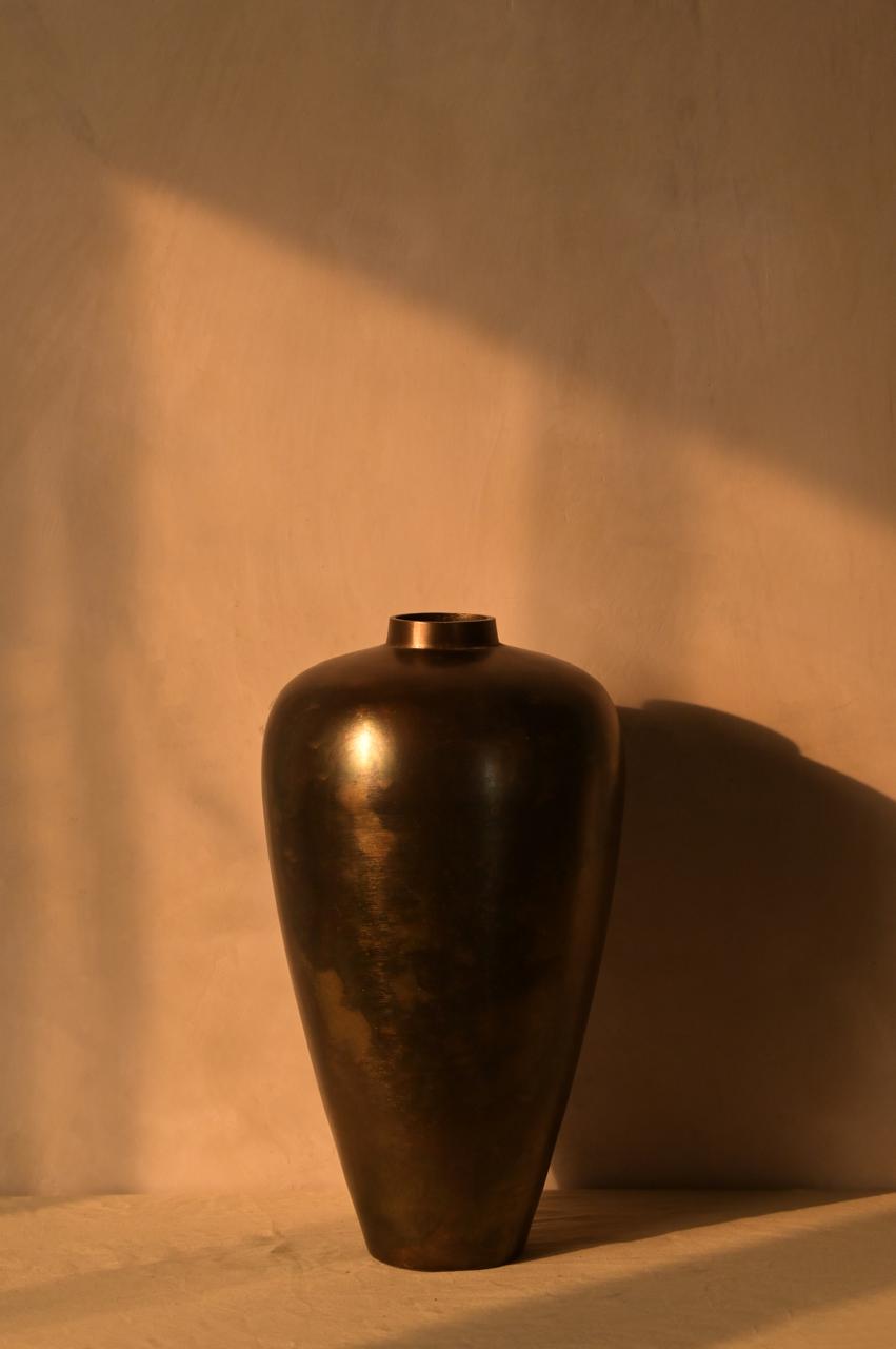 Caelum Vase