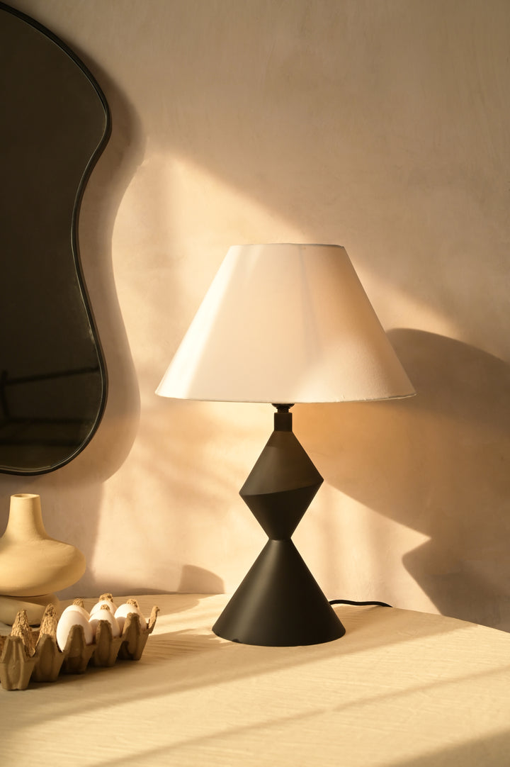 Wickly Table Lamp