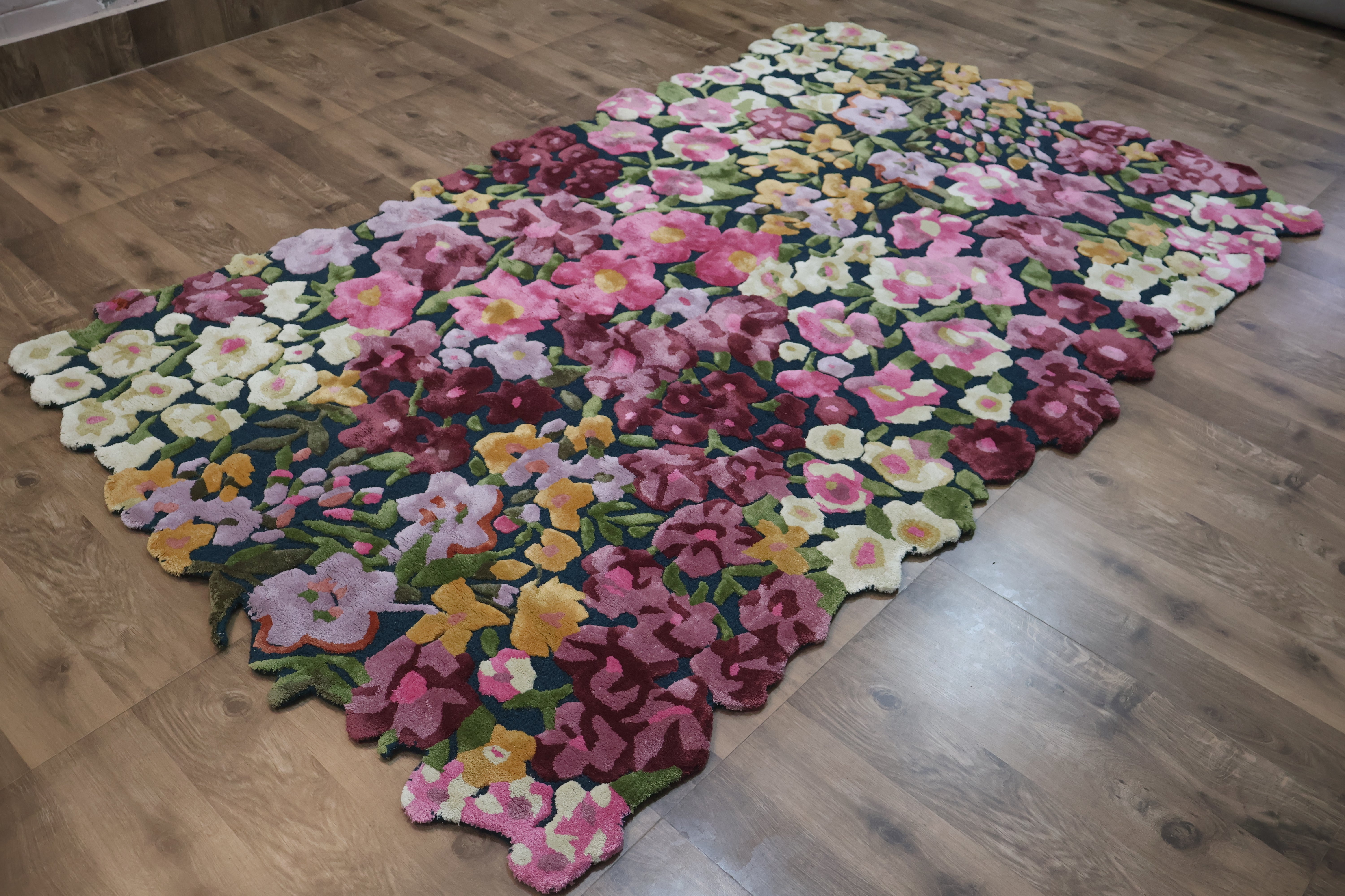 Multicolor Floral Handcrafted Designer Carpet