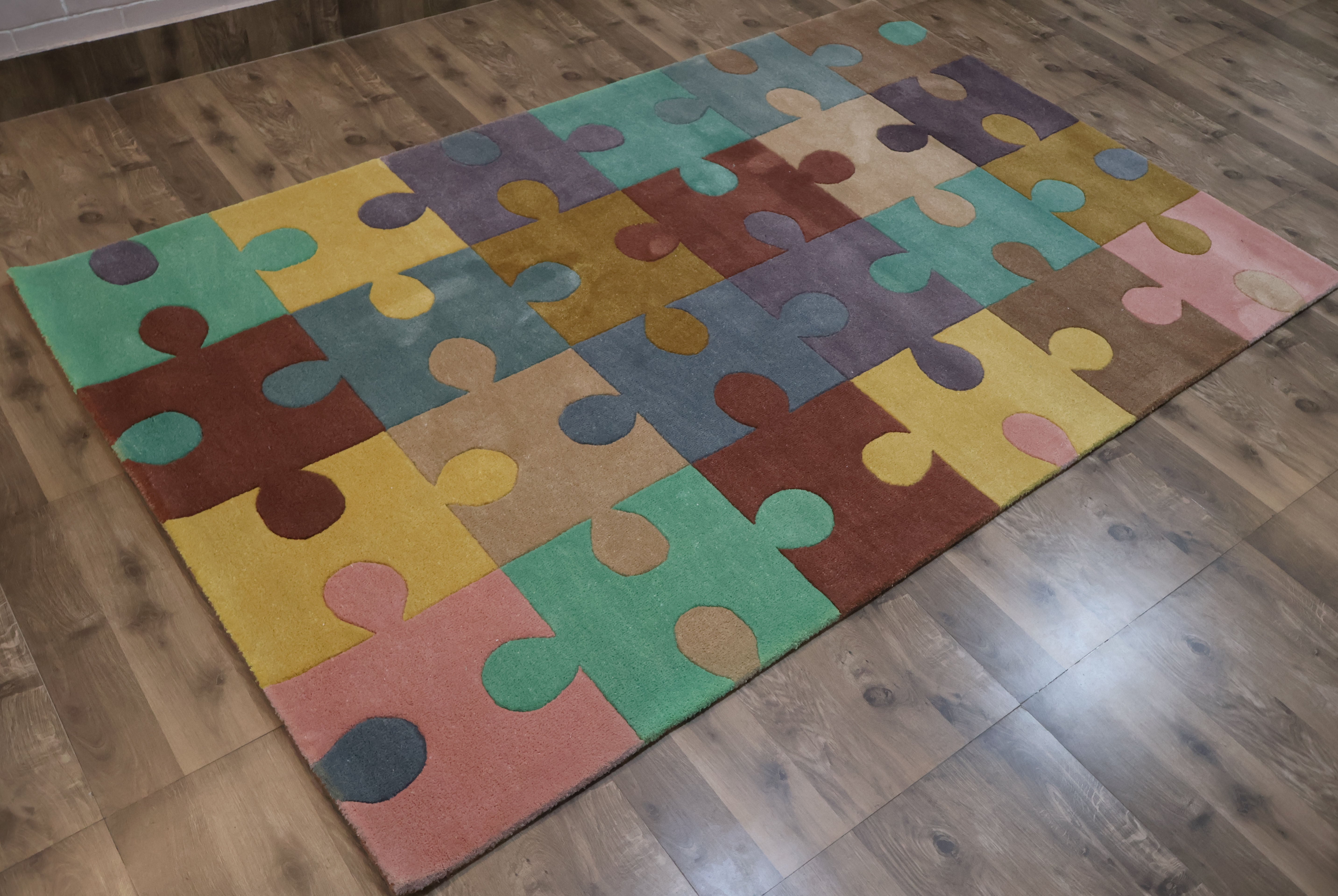 Multicolor Puzzle Pattern Designer Carpet