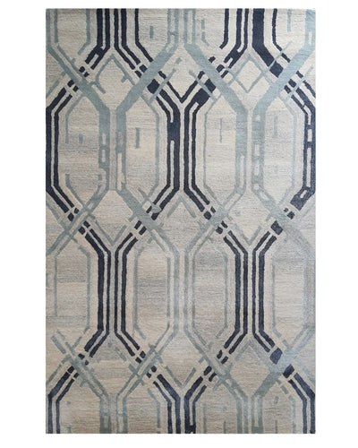 Modern Linear Hexagon Pattern Carpet