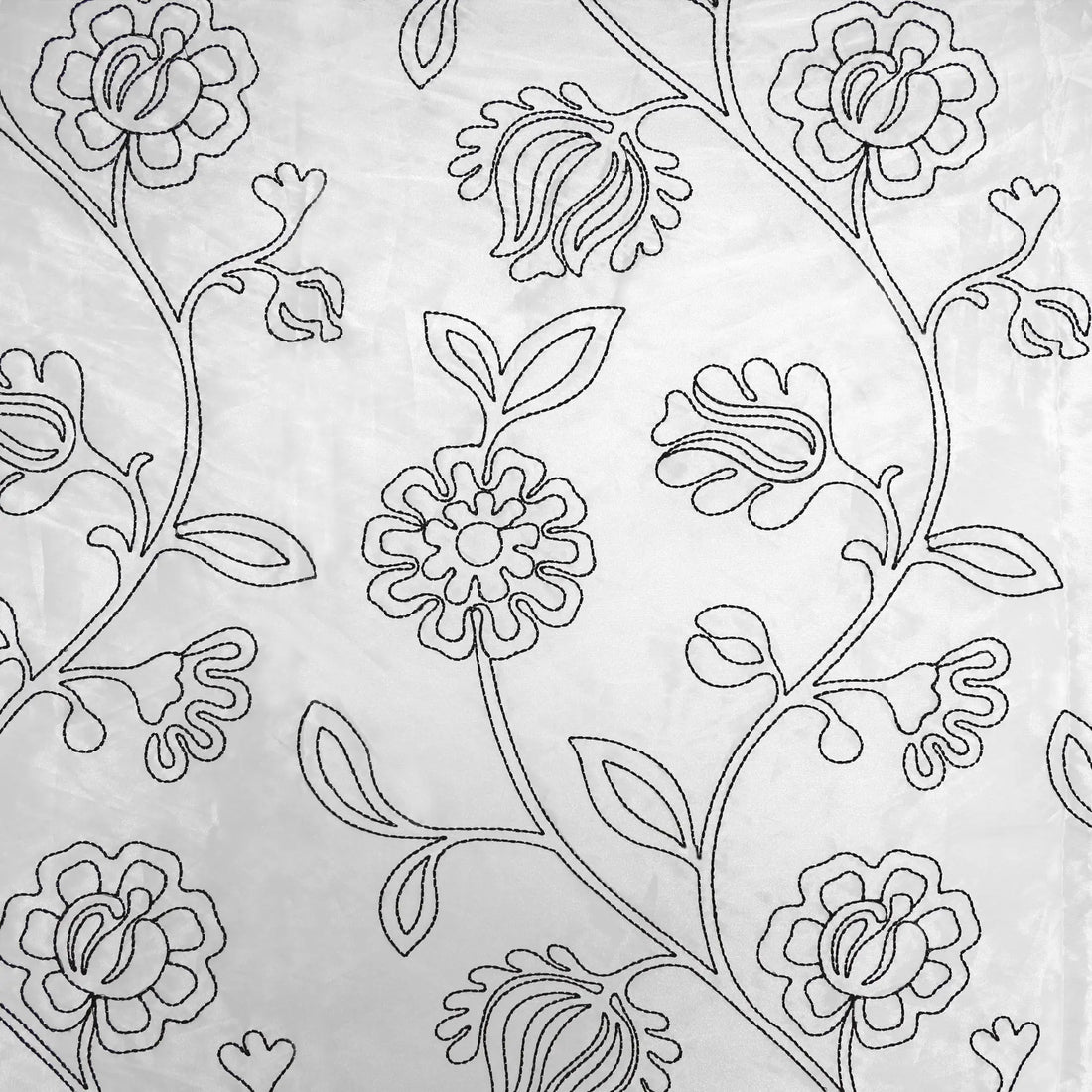 MUNNAR POLY SHEER IVORY BLACK