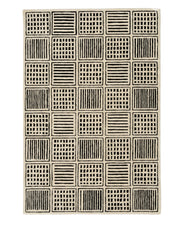 Modern Checkered Pattern Carpet – Beige & Black