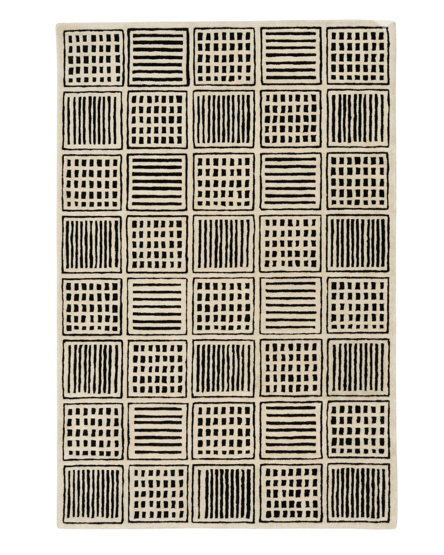 Modern Checkered Pattern Carpet – Beige & Black