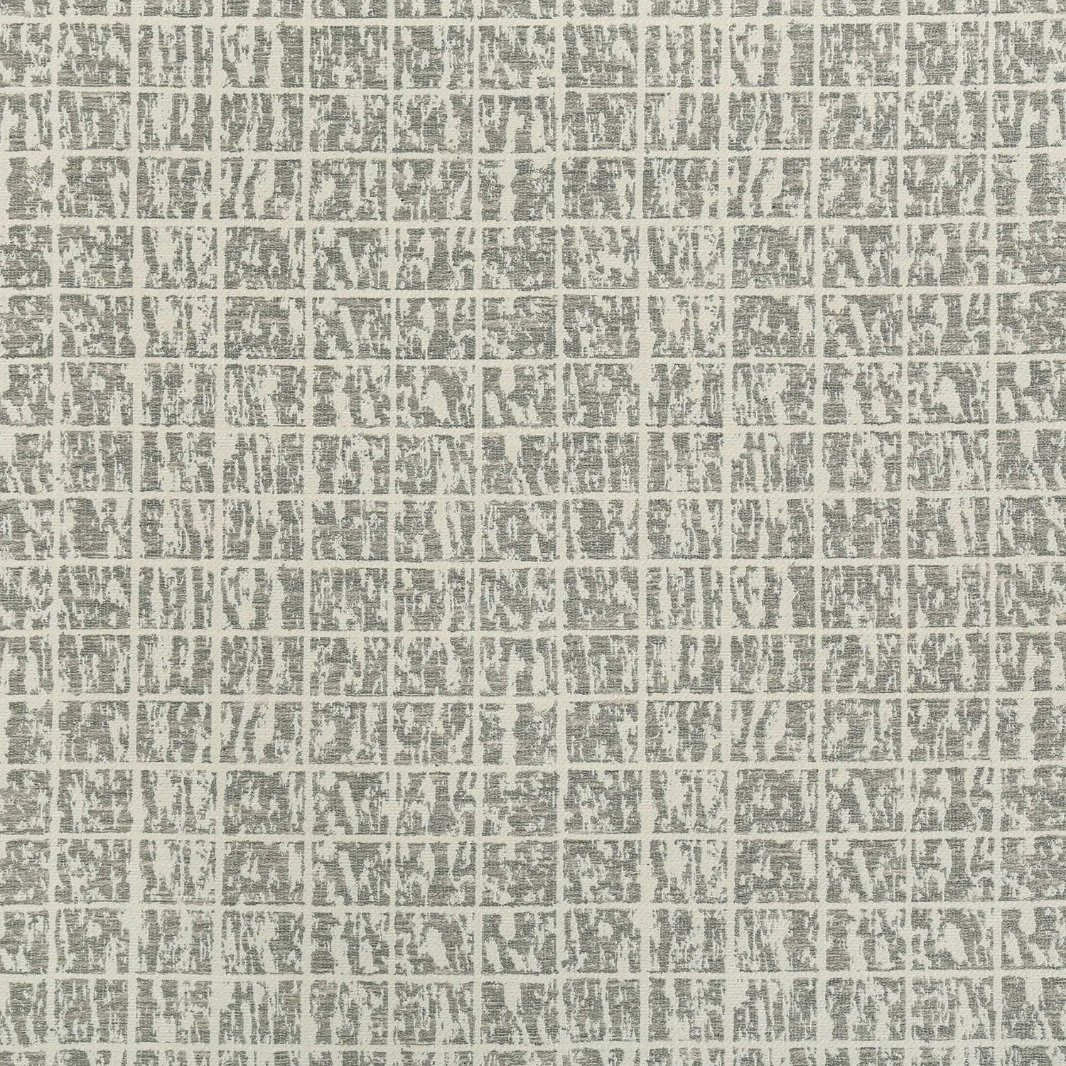 NAAJIN GREY