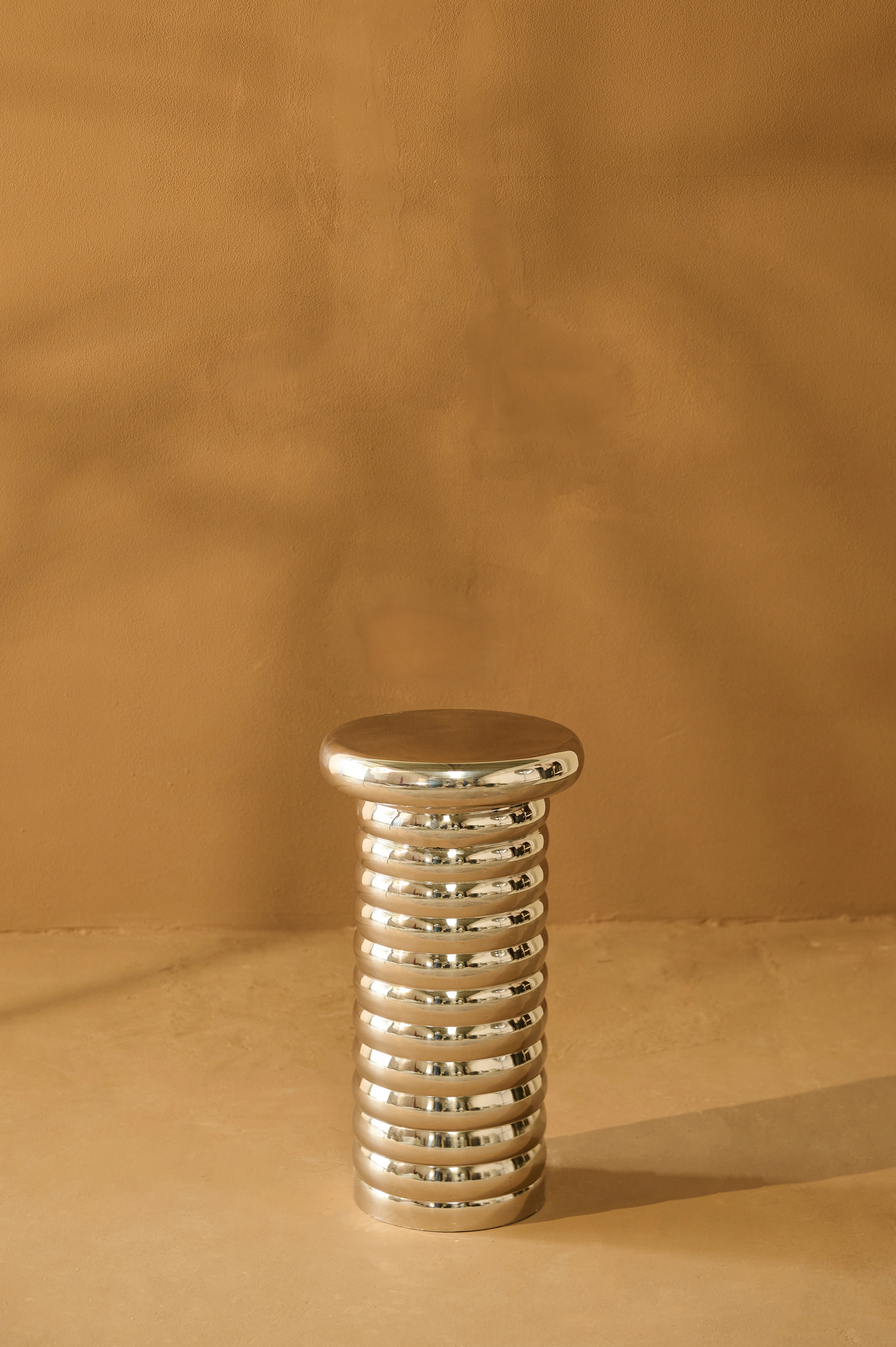 Selo Table