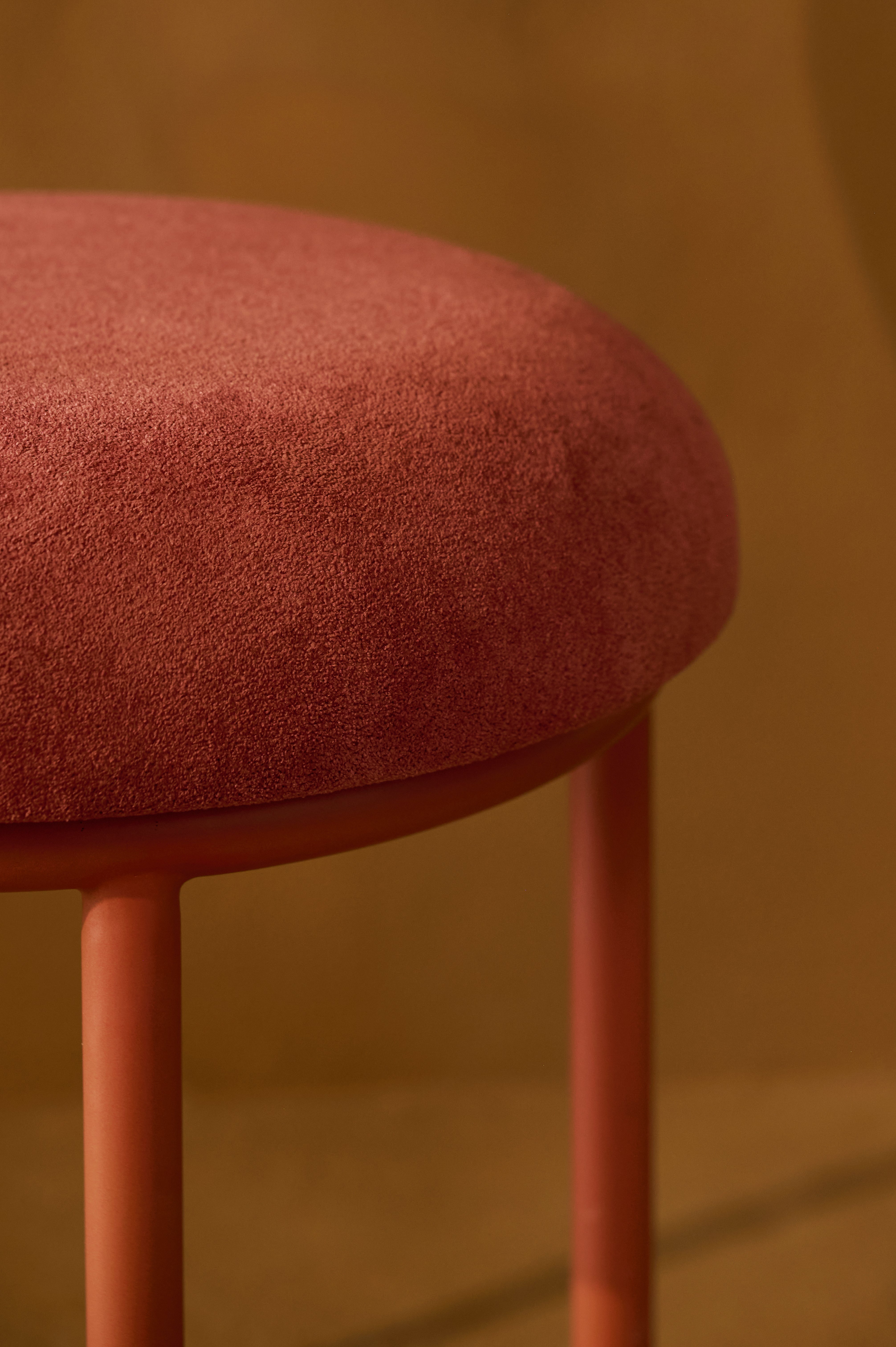 Cira Chair