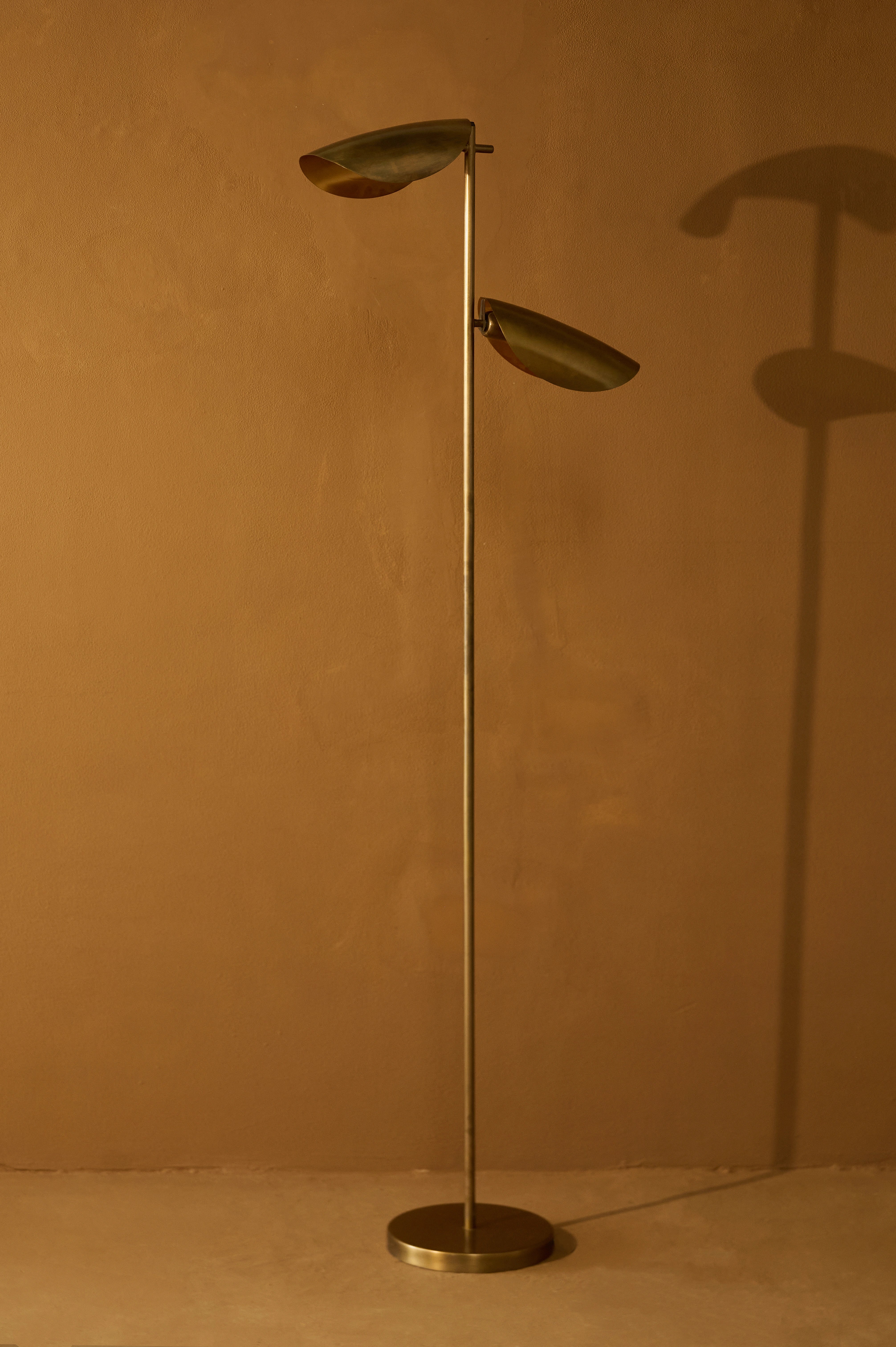 Lior Floor Lamp