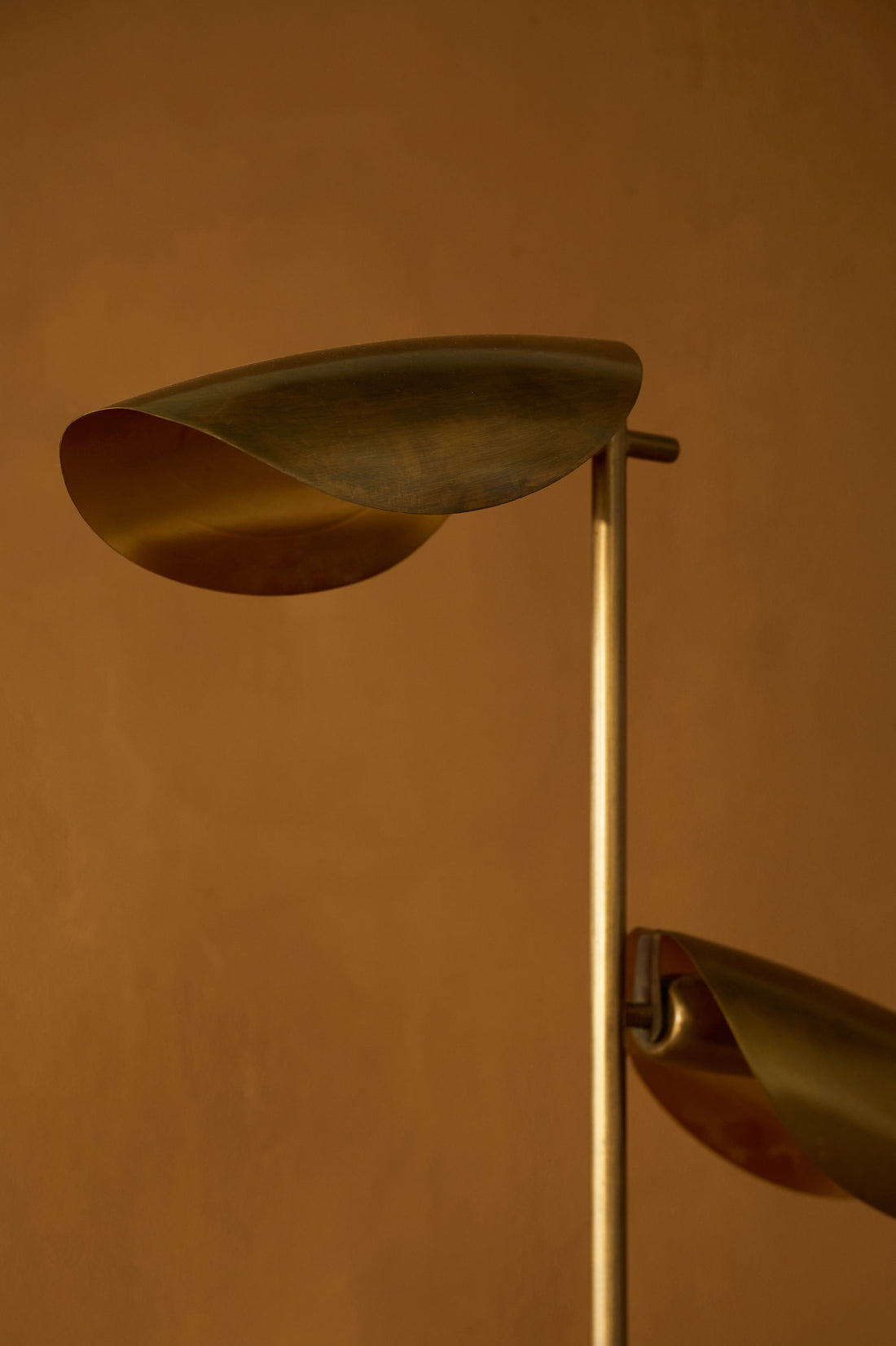 Lior Floor Lamp