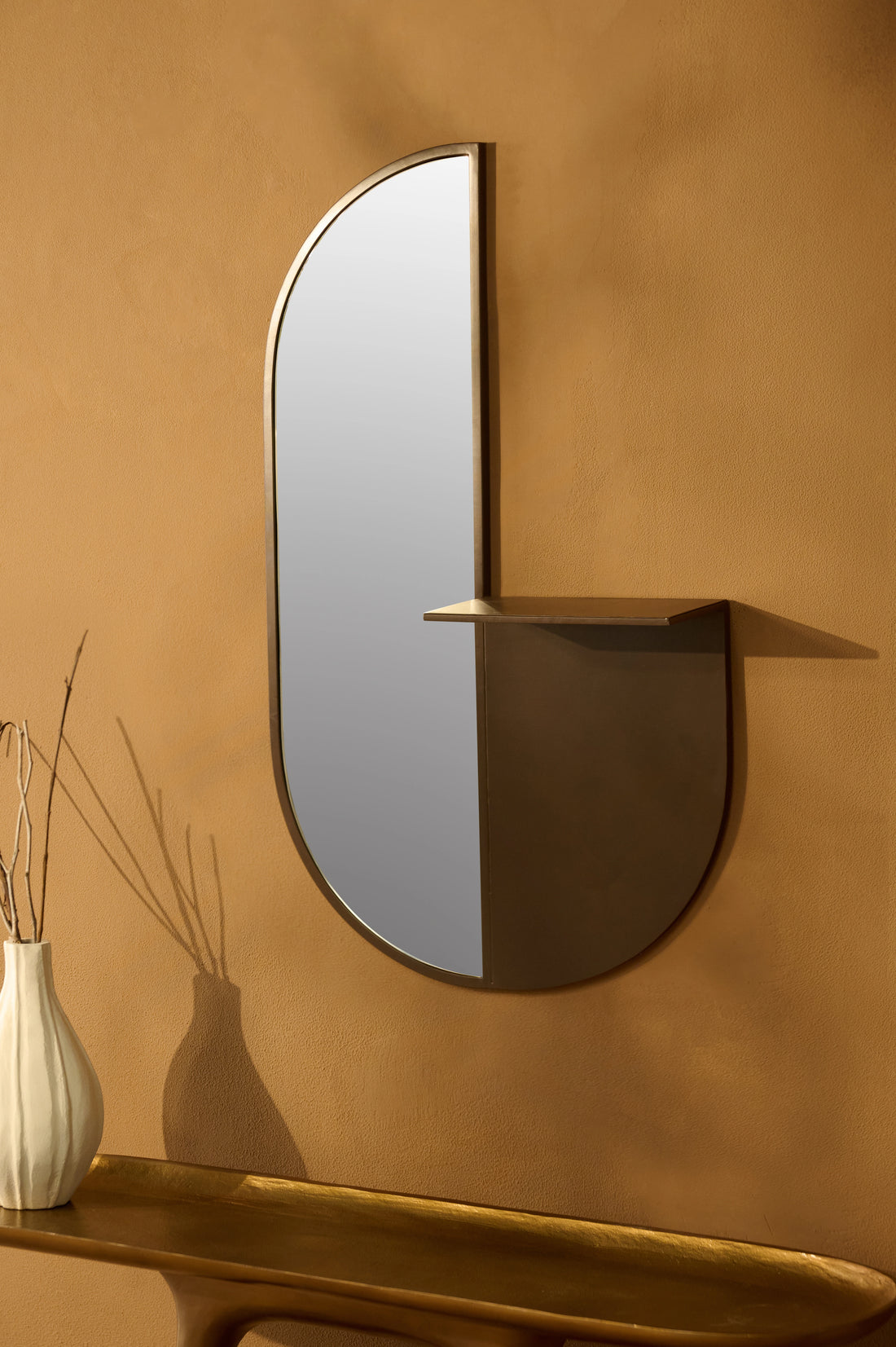 Mono Mirror