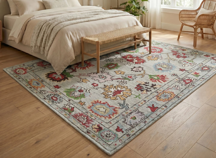 Traditional Floral Pattern Handcrafted Carpet